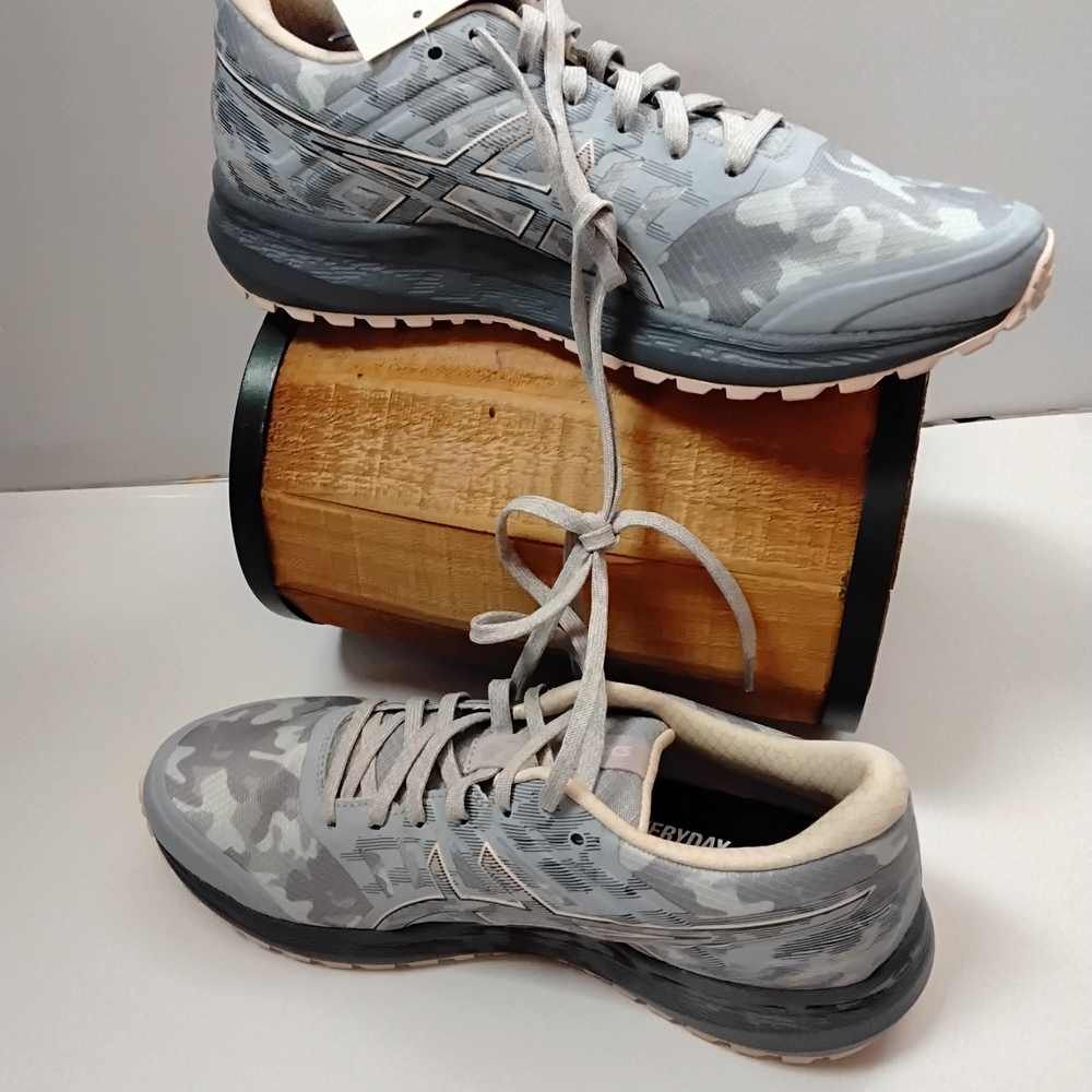 Asics Gray Athletic Shoes with Dynamic Mesh Design